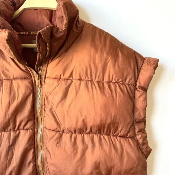 Free People Movement In A Bubble Puffer Vest in Penny - Picture 3 of 12